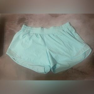 Lululemon Hotty Hot shorts 4 inch